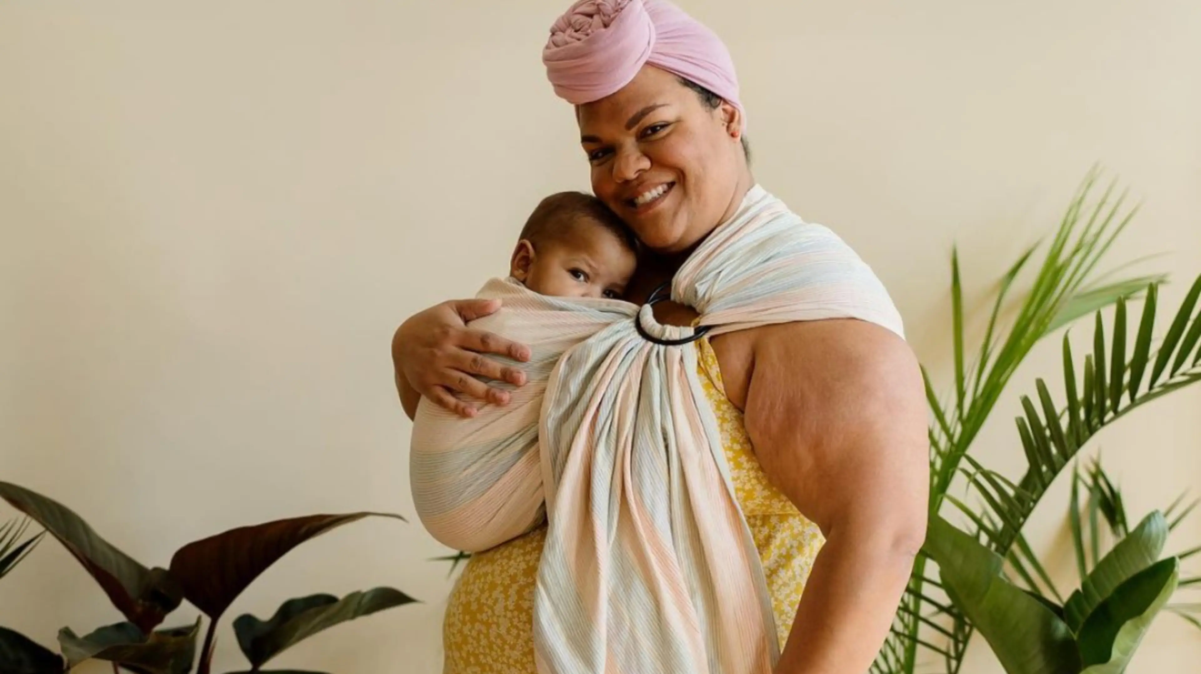 Everything You Need to Know About Babywearing Correctly